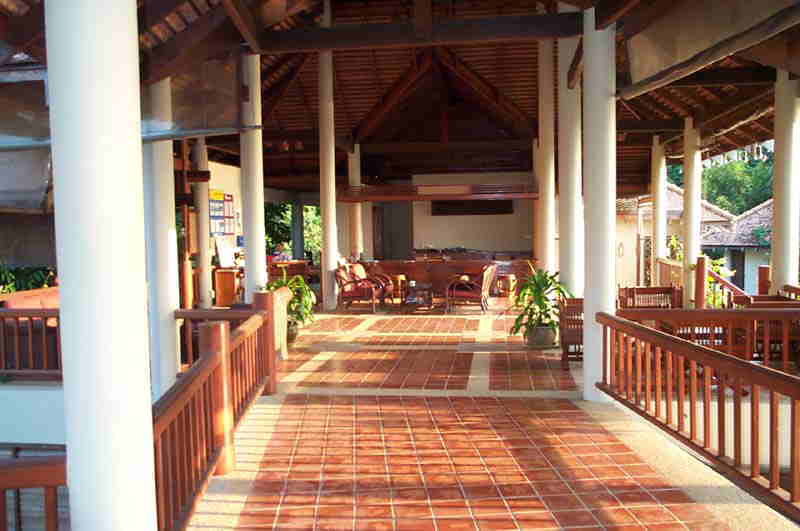 Lobby --->klick on the photo